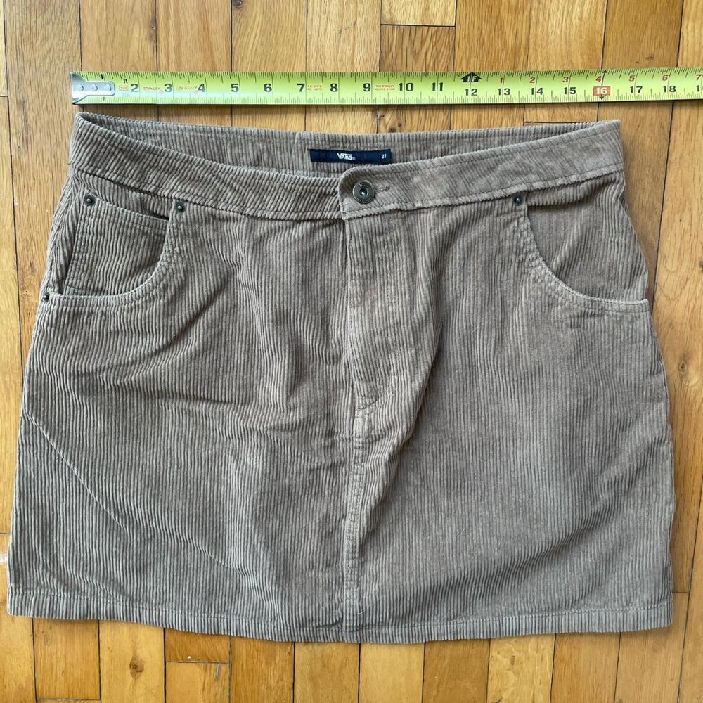 Vans corduroy mini cargo skirt, tan caramel color, size 31